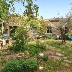Lovely Home In Carpentras With Wifi