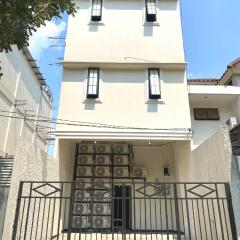 Helloroom Mampang Jl Bank