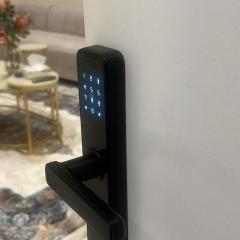 شقة فندقية حي الصحافة بالرياض أنيقة وجديدة وحديقة خاصة