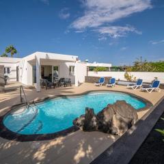 Villa Solace Blanca Playa Blanca Stylish Comfort Prime Location