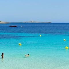 Casa Este - Semi-Detached 2 Bedroom Villa - Great For Smaller Groups