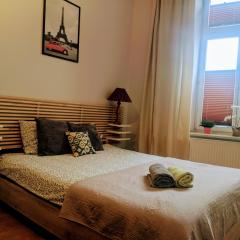 Apartament Brązowy Narutowicza 11