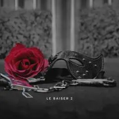 Le baiser 2 Love room du plaisir interdit