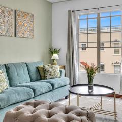 Comfy & Cozy Apartment in Col Escalon