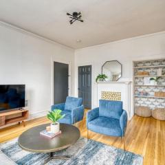Stay Portland - La Casa Burnside - Local Eateries, Shops, and Bars