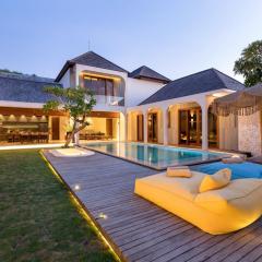 Villa Indira 3BR Villa In Umalas, Canggu