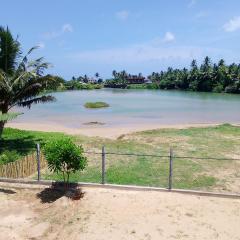 Crush river villa hikkaduwa