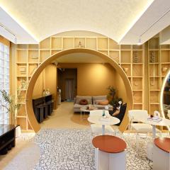 Au Luna Bangkok Hostel