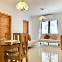 Modern Mediterranean 3 Bed, 2 Bath in St Pauls Bay - 5 Min Walk to Promenade, Beaches Nearby