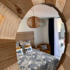 Studio Bleu marine 106 à 50 Mètres de la plage