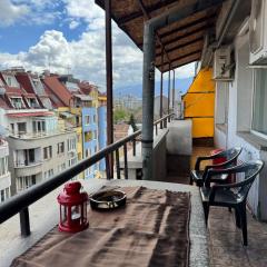 Top-View Terrace 2BD Central Apt