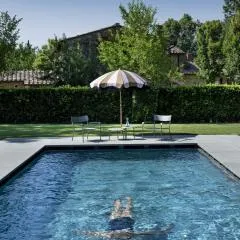 Elegant Villa with private pool inside Chianti