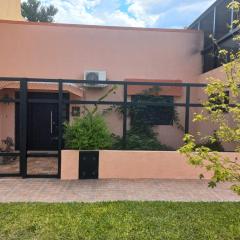 Casa céntrica, a cuadras de la Basílica!