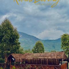 Kanav Living - Wooden Cottage