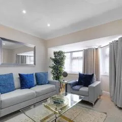 Stylish 4-bedroom, 2-Bathroom Home in Brightside Avenue