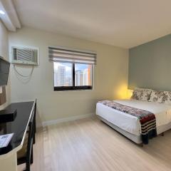 Estúdio QI Ibirapuera cozinha compacta e limpeza diária UH2011