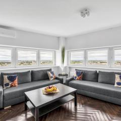 Apartments with view of Warsaw 23rd floor
