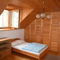 Aranyhal Apartman