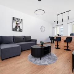 Drewnowska Modern Space Apartment by BookingHost