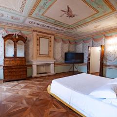 Urbino Apartments - Palazzo Paltroni Suite