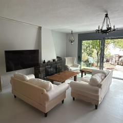 Kiveri Traditional Villa