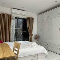 Sunhome West Lake Apartment