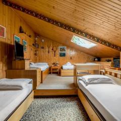 Tonale Sky Attic - Ponte di Legno by InnStay