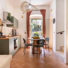 Palazzo Dama - Live Like a Local in Bari Vecchia