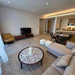 Sleek 1BR Haven Comfort and Style in Pearlhouse!