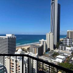 Breathtaking Ocean and City Views Level 20