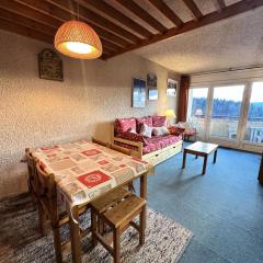 Résidence Les Glovettes - Ensemble immobilier au départ des pistes de ski de Villard de Lans MAE-3614