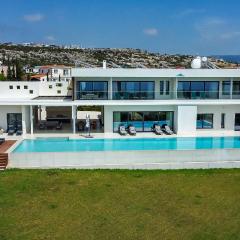 J&C Villa Resort Seacave
