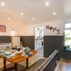 Cosy Dog Friendly Seaside Bolt Hole