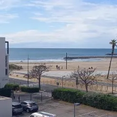T2 cabine 35m² + loggia à Sète, parking et vue sur la mer - FR-1-472-120