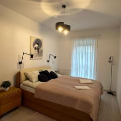 Apartament GB przy PCK 3A z bezpłatnym parkingiem by Gingerbread Apartments