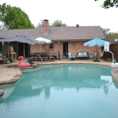 Lake Highlands Retreat