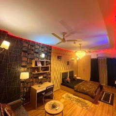 Palm Breeze Luxury Studio Apartment