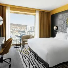 Renaissance Zurich Tower Hotel