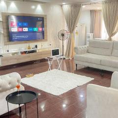 Esqaey luxury