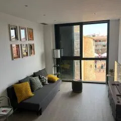 Artistic beach apartment