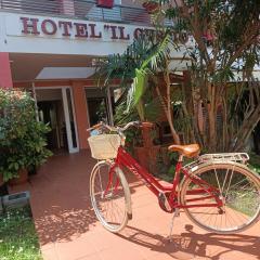 ホテル イル グーショ（Hotel Il Guscio）