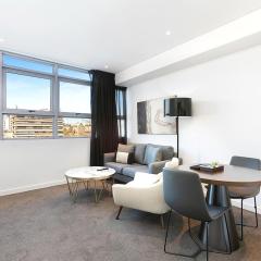 KozyGuru | Chatswood | Convenient 1 Bed Studio Apt