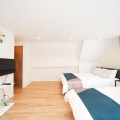 Year-end promotion Shinjuku 401 Great Location 2 mins to S Station New Building Max for 6 people