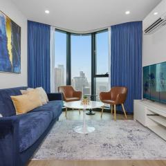 KozyGuru | Melbourne CBD 2Bed Apt + Stunning Views