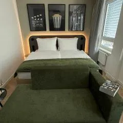 Cinema City Hotel Europaplatz Karlsruhe - Brand New Boutique Hotel 2025 -