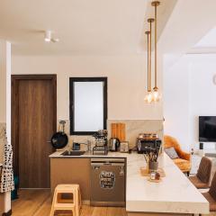 Envoy's Luxe Sanctuary with Full Power Backup