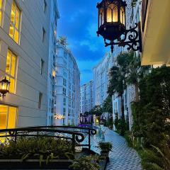City Garden Olympus condo with balcony washing machine