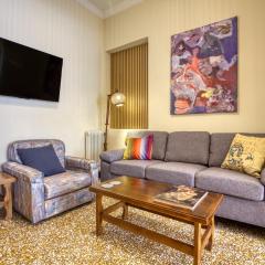 Acropolis Vintage Apartment