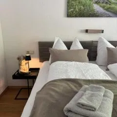 Lechtaler Alpenblick Landeck - Privatzimmer & Ferienwohnung