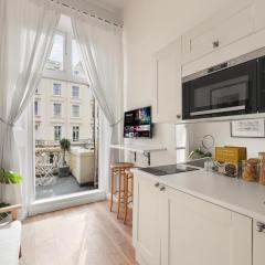 Chic Mezzanine with Balcony